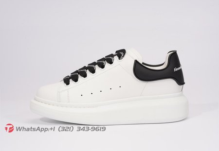 Alexander McQueen Oversized Black SIZE: 35-45