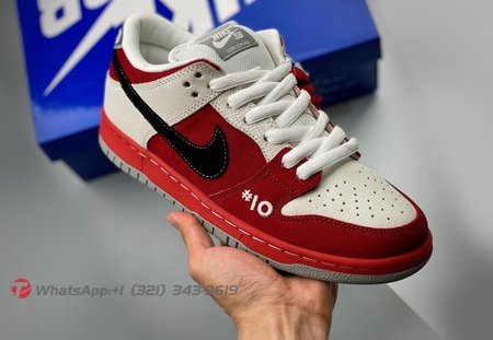 NK Dunk SB Low Roller Derby SP: 36-47.5