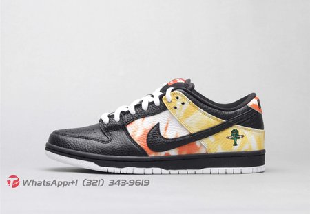 Nike SB Dunk Low"Raygun" Black and white SP40-47.5