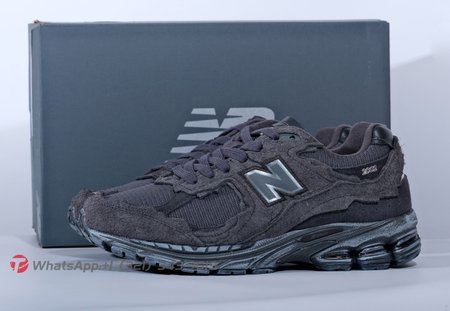 New Balance 2002R Refined Future 40-46.5