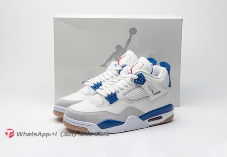 Jordan 4 Retro SP Size 40-49.5